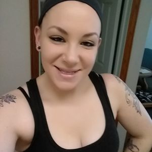 Meet your Posher, Chloe